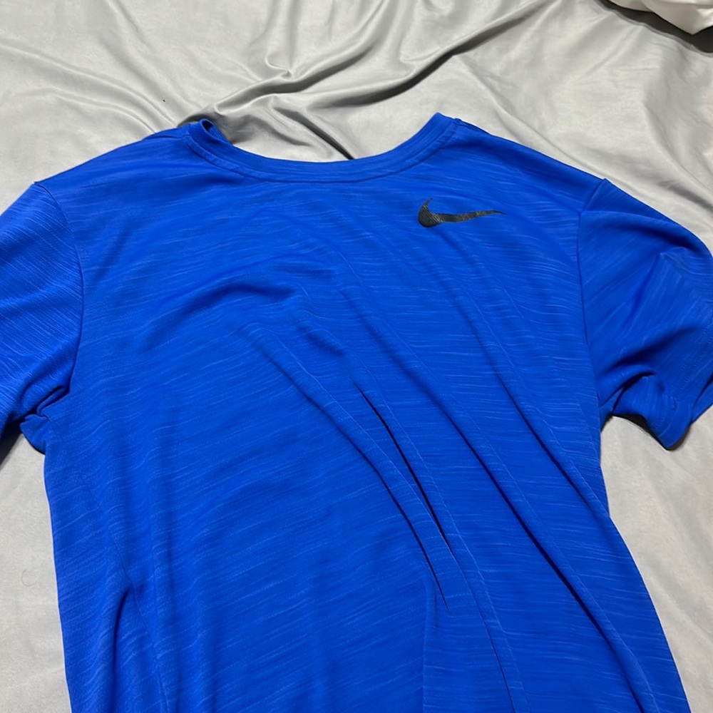 Blue Nike T-Shirt. Size Medium